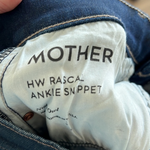 MOTHER Rascal Ankle Snippet in Night Owl - Picture 7 of 8